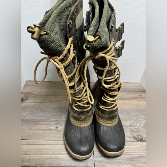 Sorel Conquest Carly Leather Harness Waterproof Snow Winter Boots Size 8 EUR 39 - Picture 2 of 10